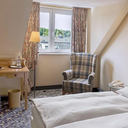 Country Timmendorfer فندق