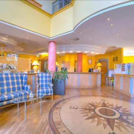 فندق Country Timmendorfer تيميندورفير ستراند