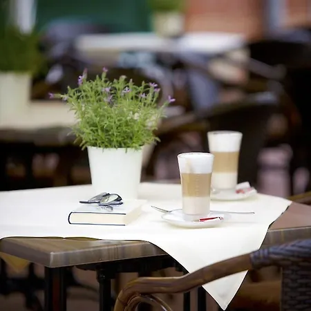 فندق Country Timmendorfer تيميندورفير ستراند