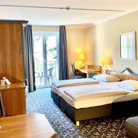 فندق Country Timmendorfer تيميندورفير ستراند