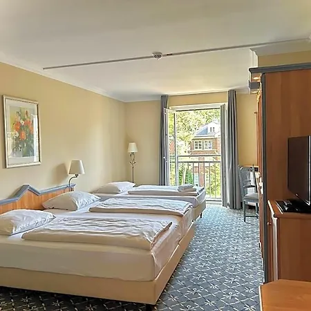 Hotel Country Timmendorfer 4*