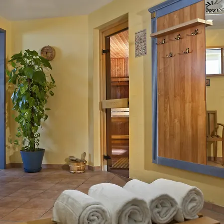 Hotel Country Timmendorfer 4*